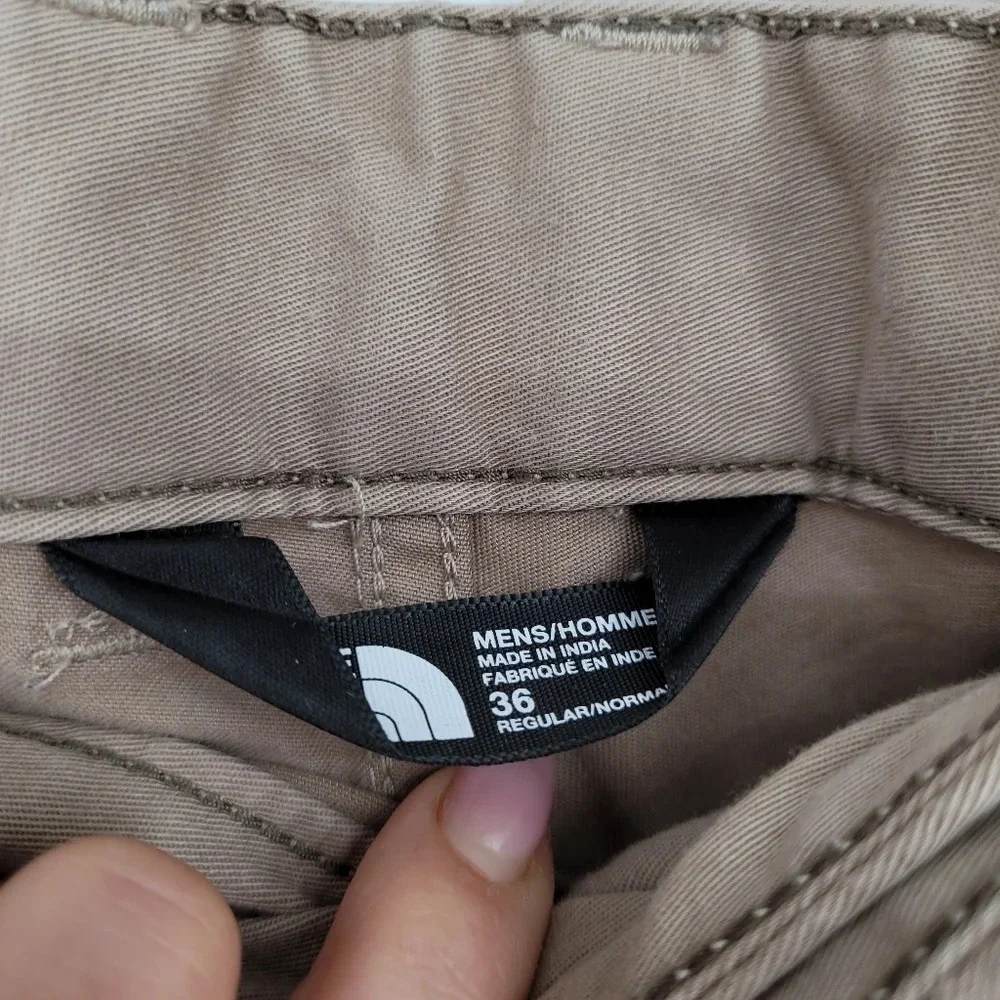 THE north face mens khaki hiking shorts size 36